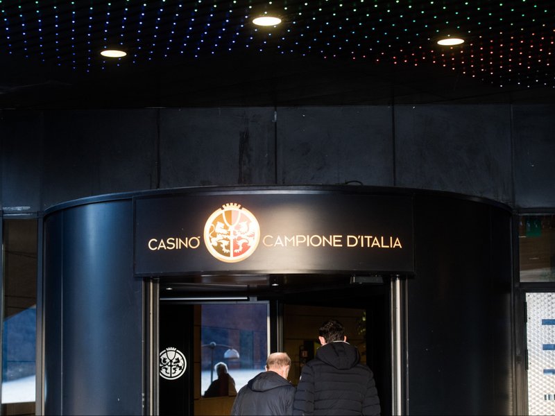 Origini e posizionamento di Realz Casino